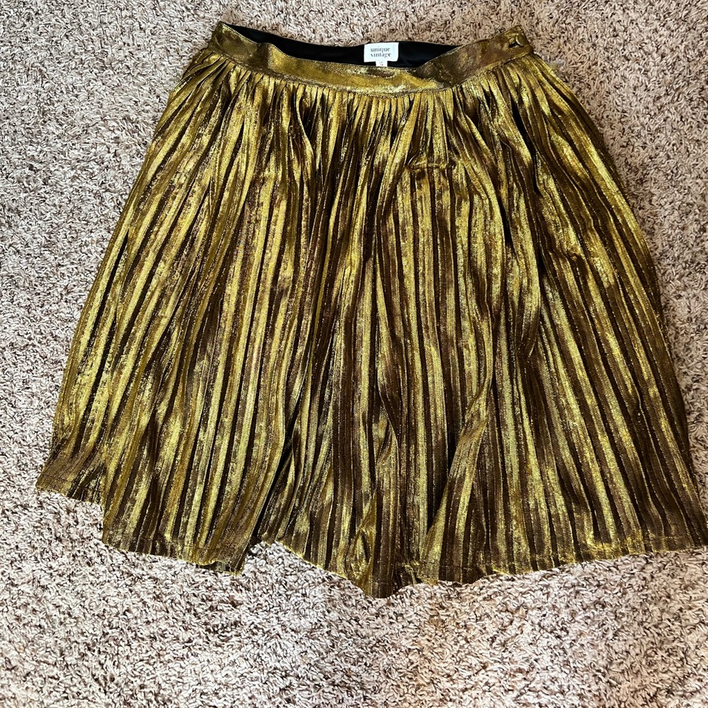 Unique Vintage 2X (Size 18) Skirt NWT